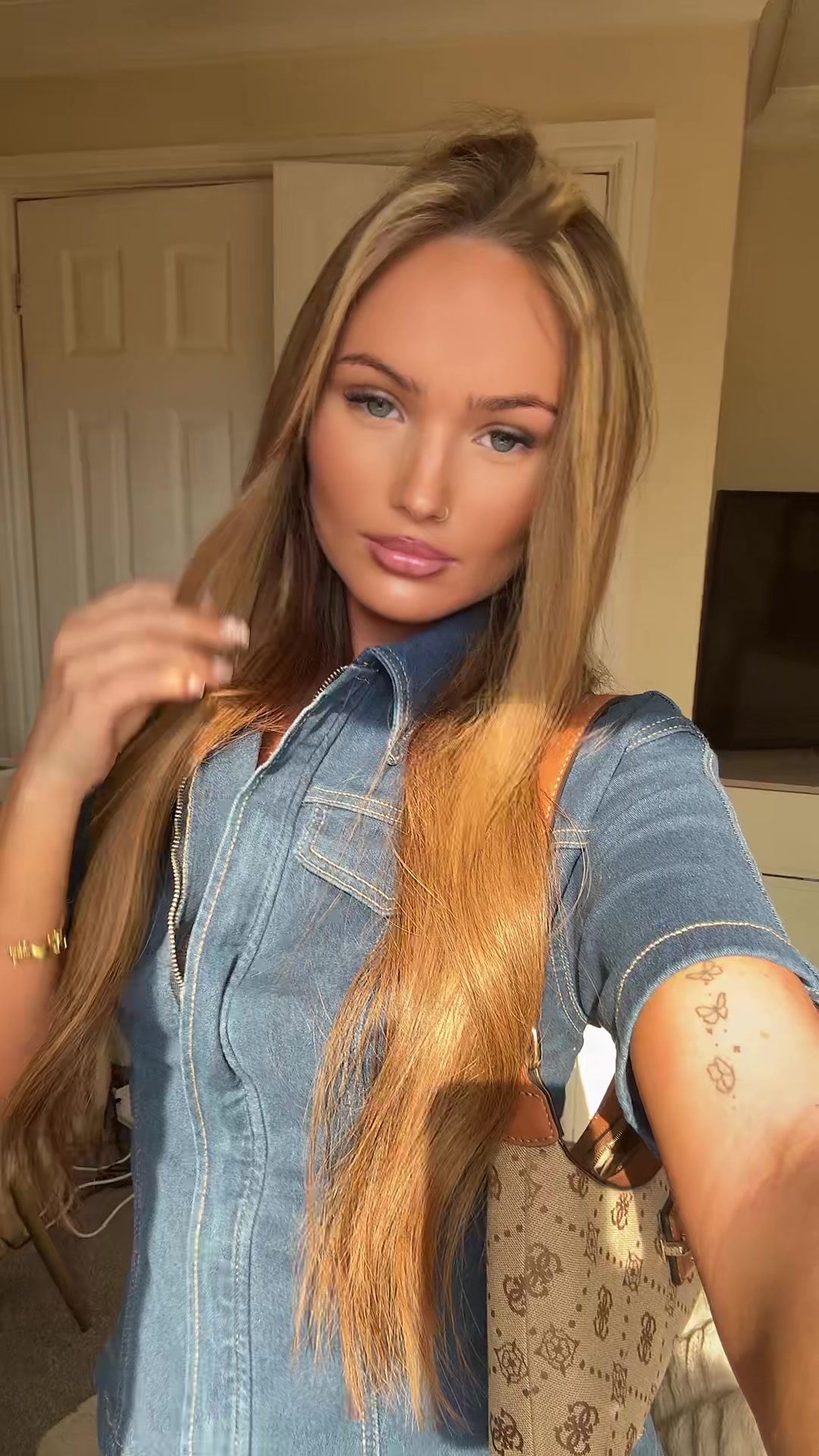 @౨ৎ Jennifer ౨ৎ