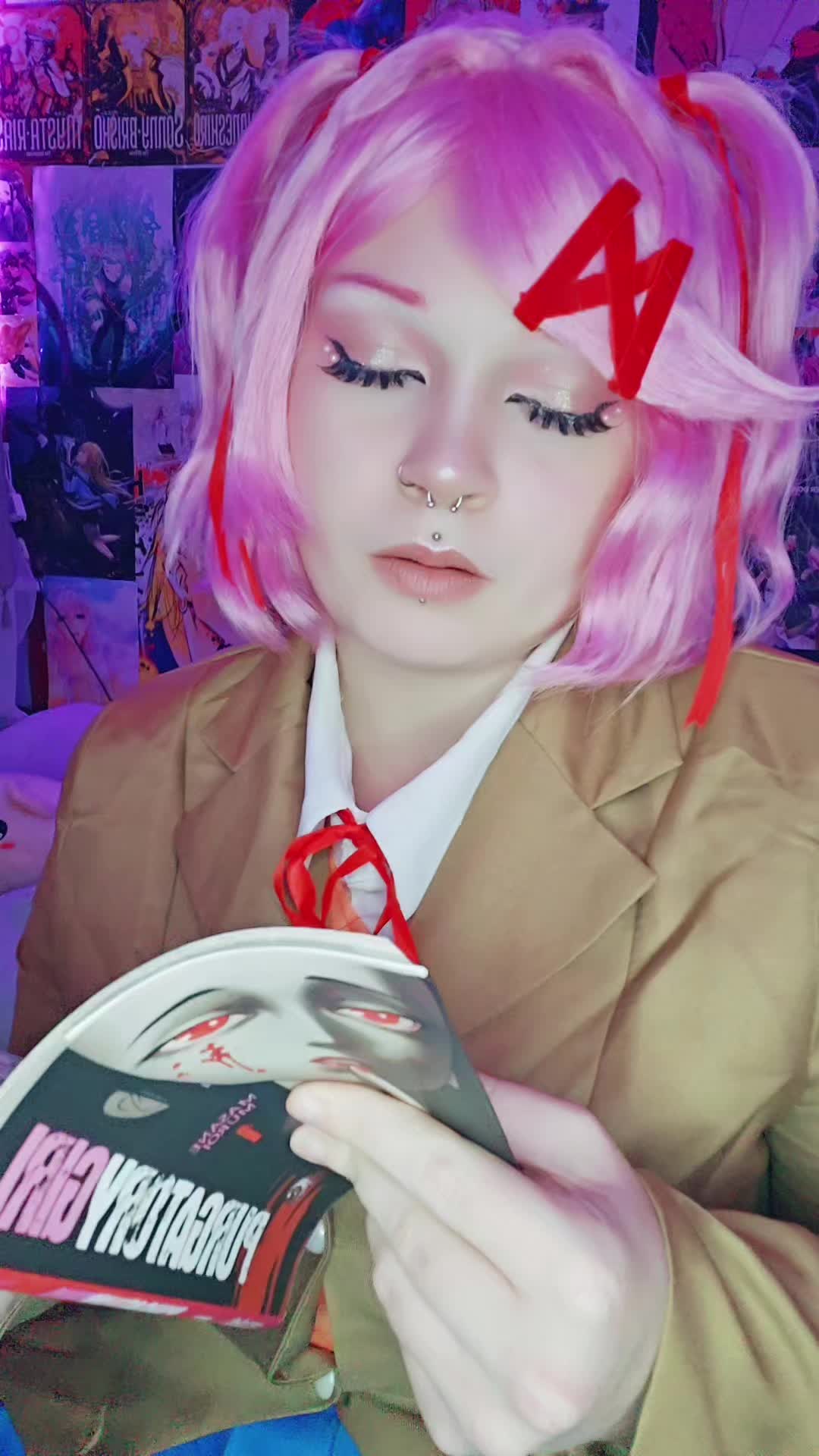 @_ch3rry_cos