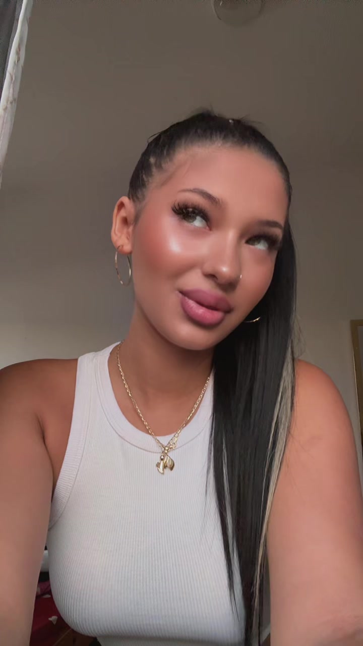 @__Lauriiss__