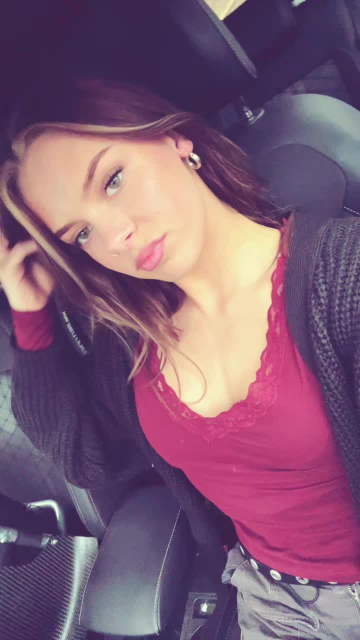 @𝒩𝒶𝓀𝒾𝓉𝒶 ♡