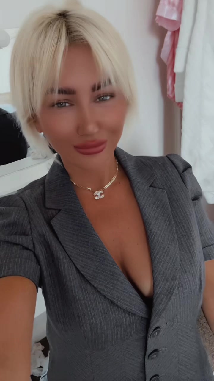@Clarisa