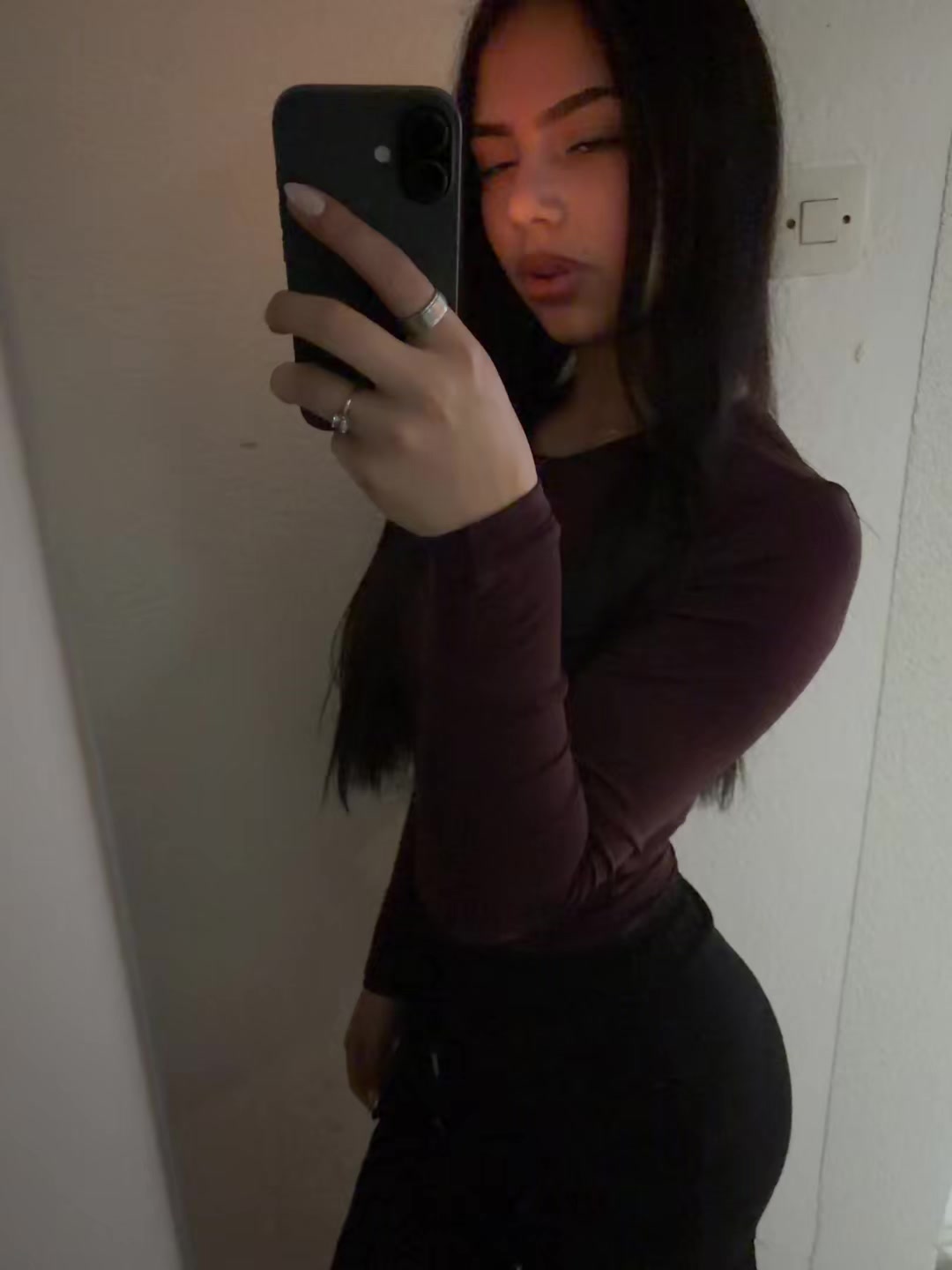 @Мелани🥀