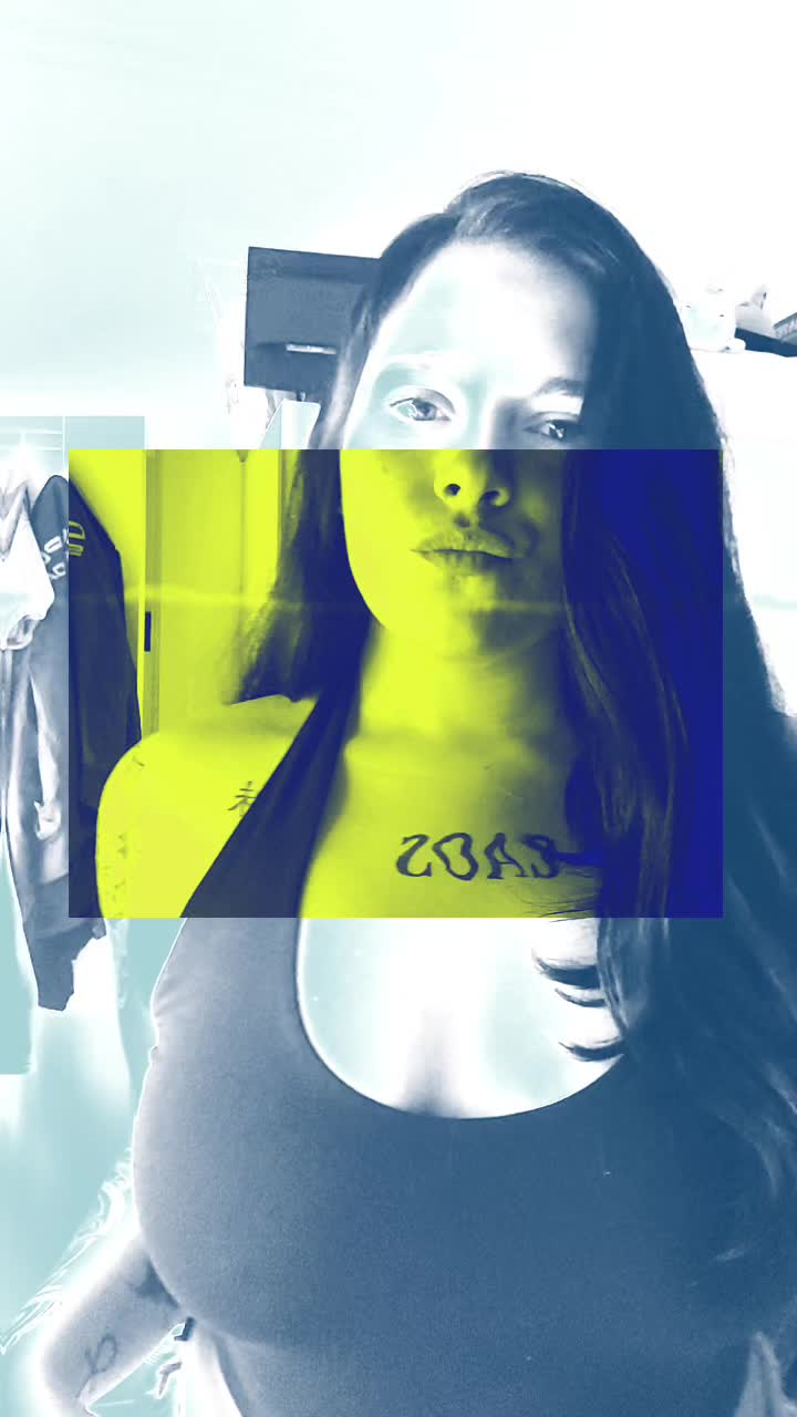 @Lawiita09