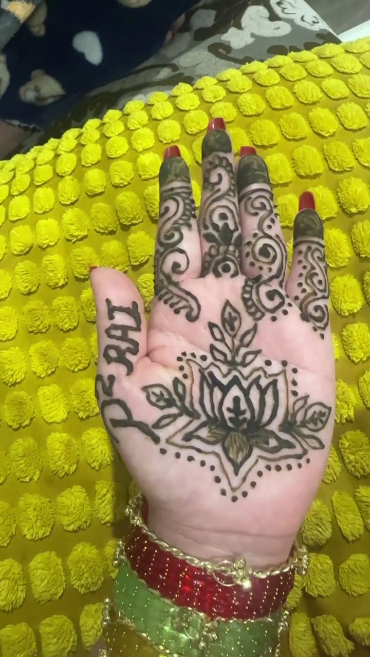 @Gurungseni🧿🌸🕉️🌼🎀