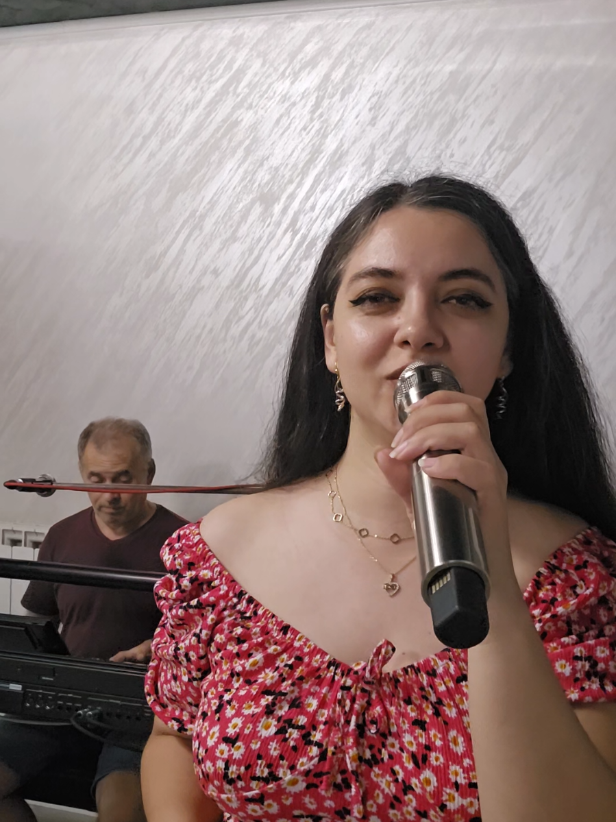@Angela Gheonea