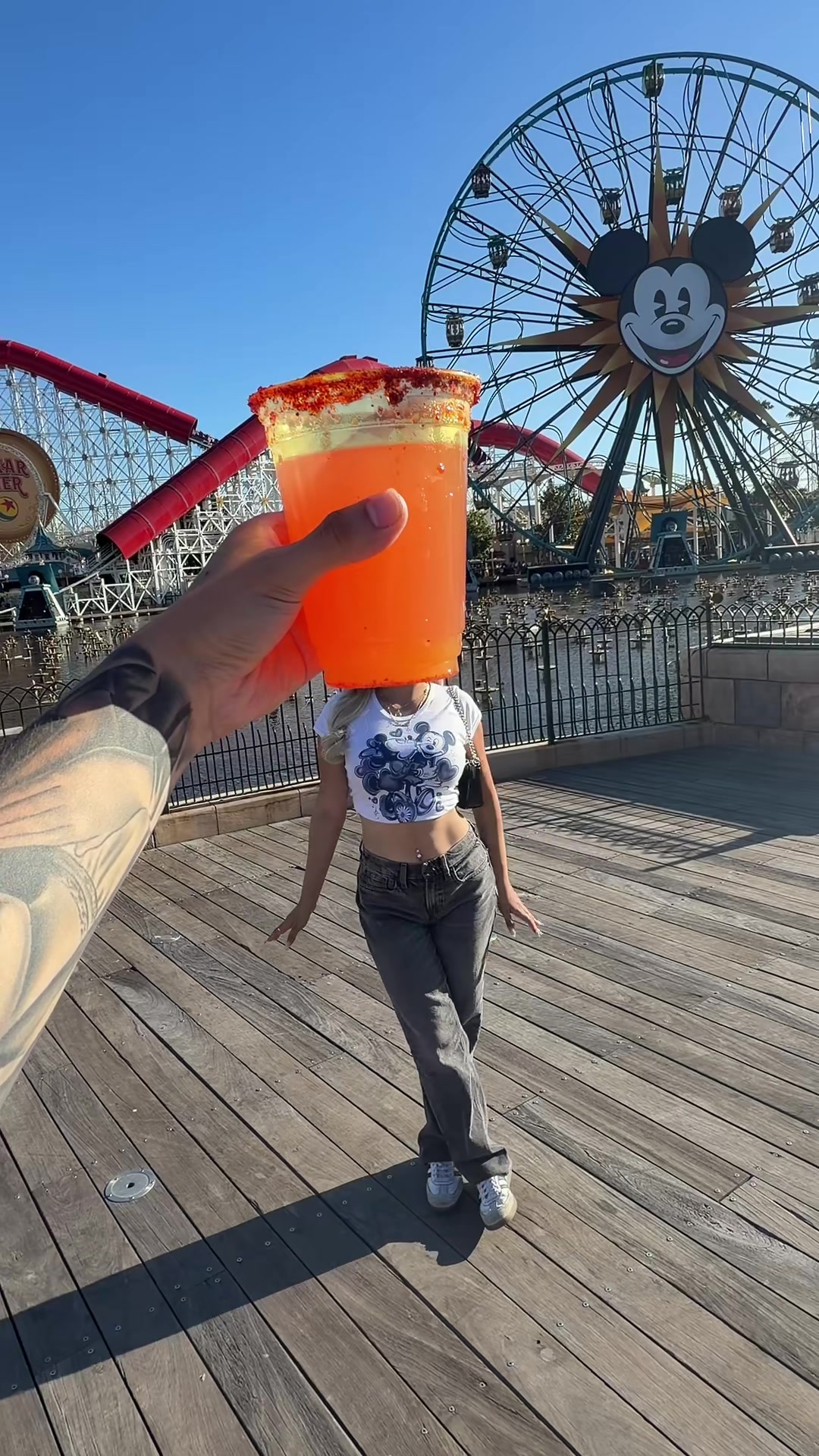 @𝑔𝒾𝓈ℯ𝓁𝓁ℯ 𐙚