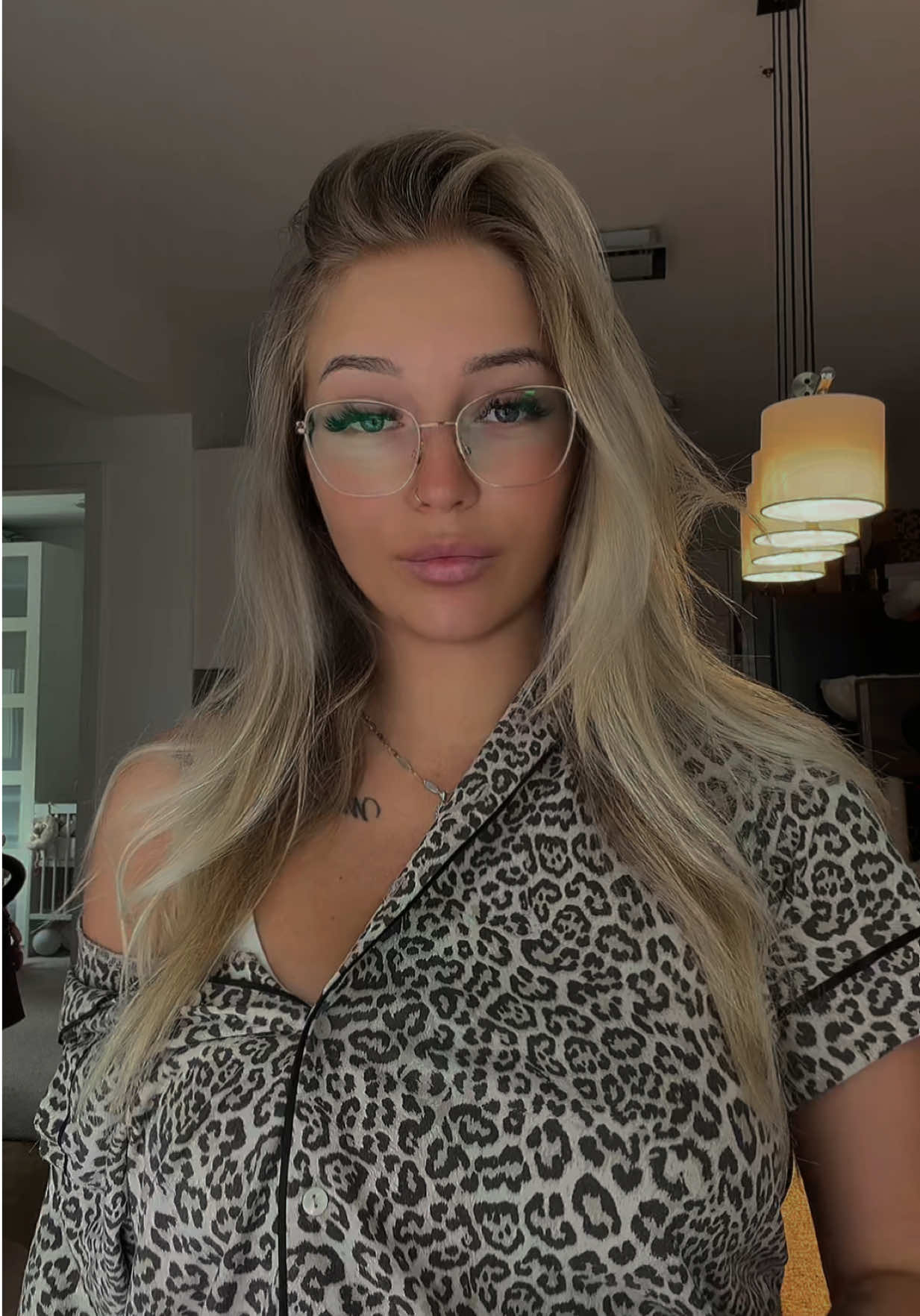 @Nina Ninči Karda&scaron;evič
