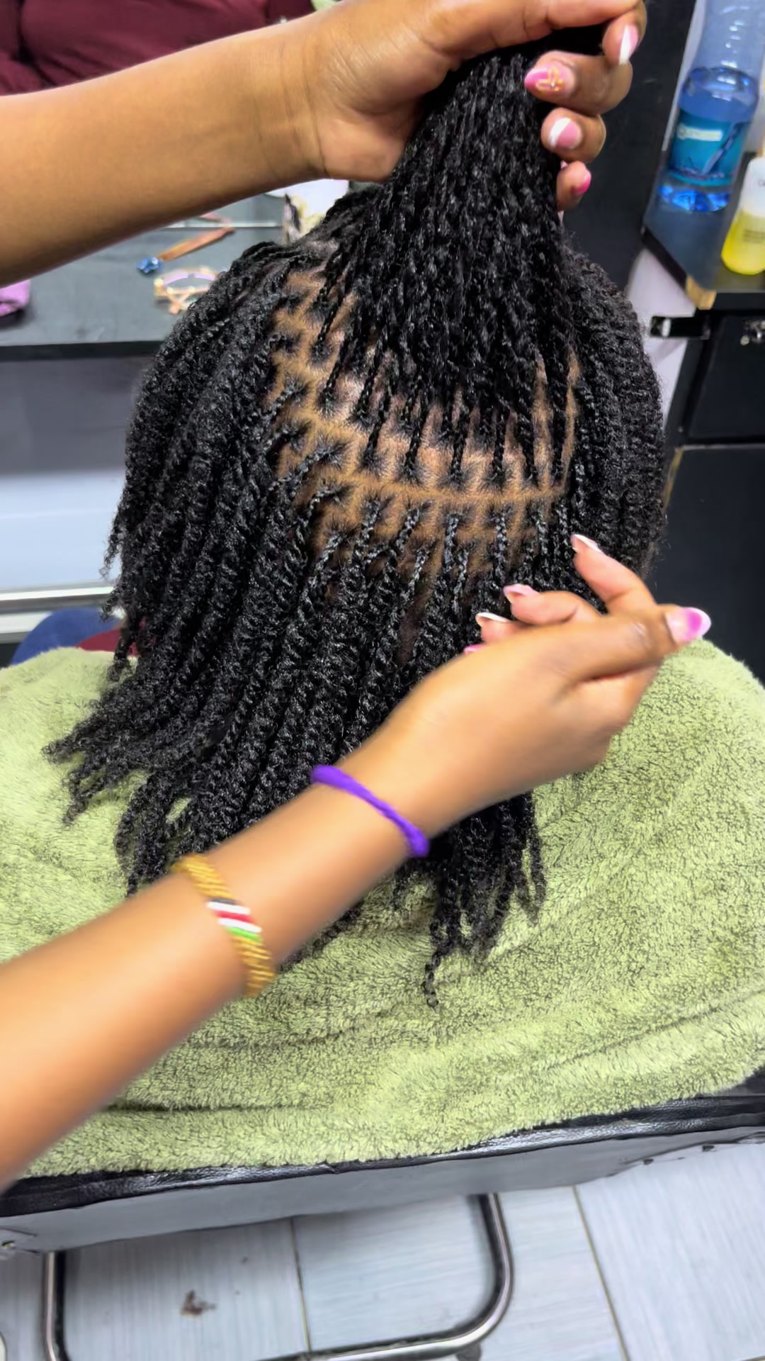 @hair_by_phyll