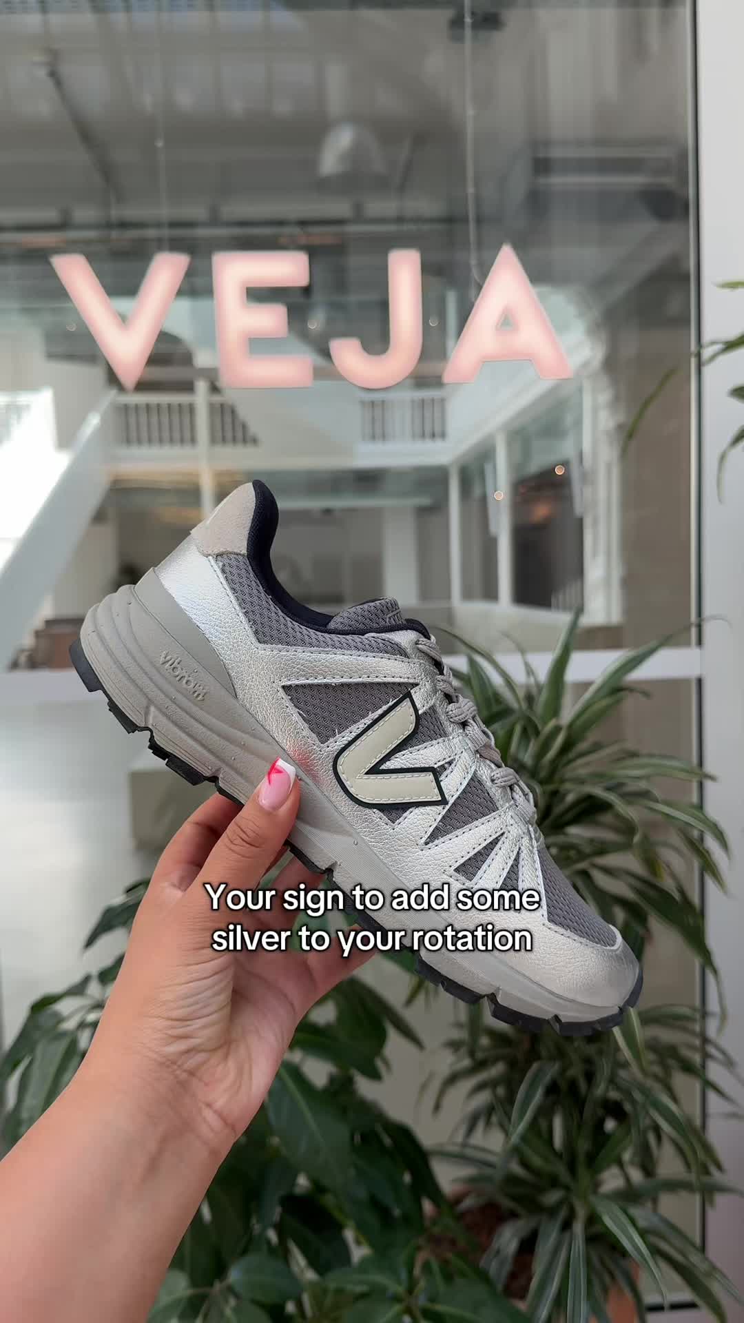 @Veja