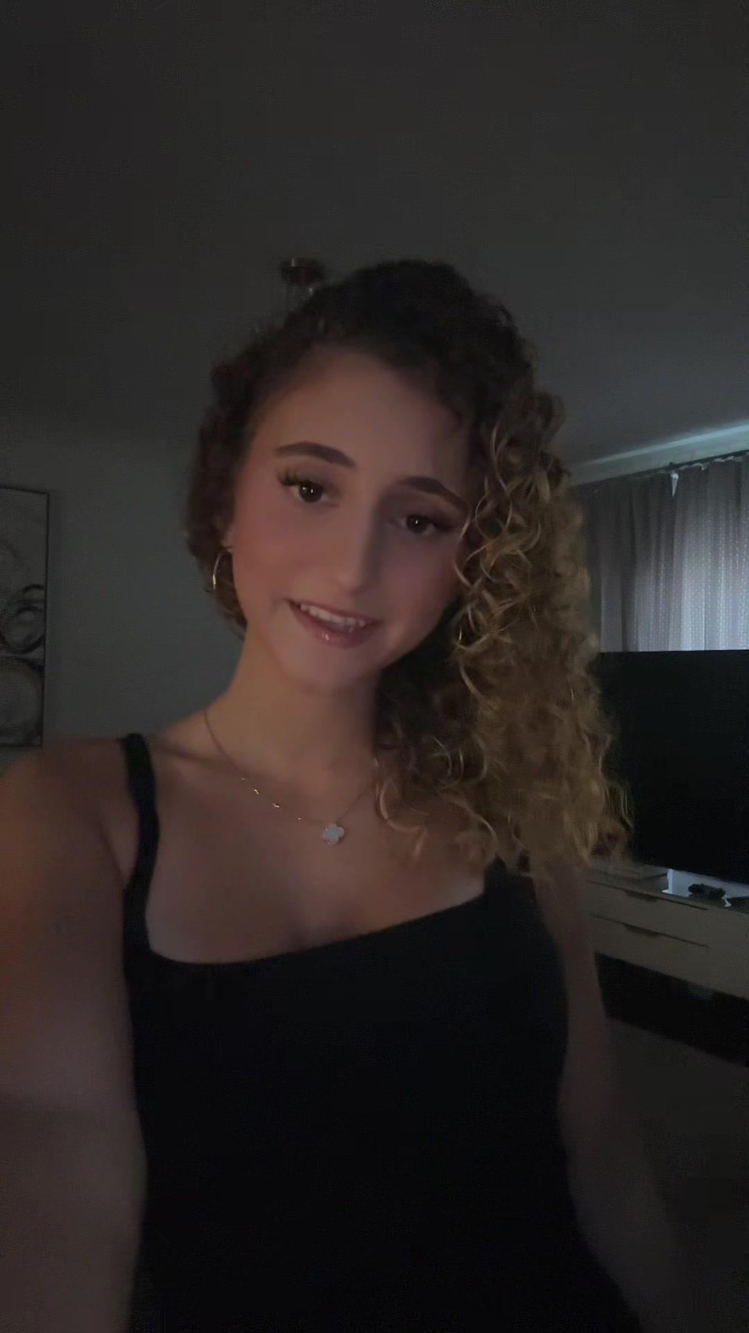 @Ari