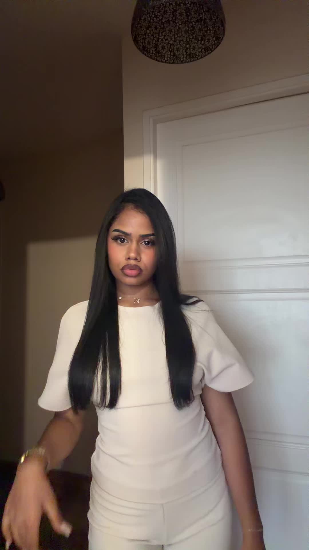 @𝘚 𝘖 𝘍 𝘐 𝘈 𝘈