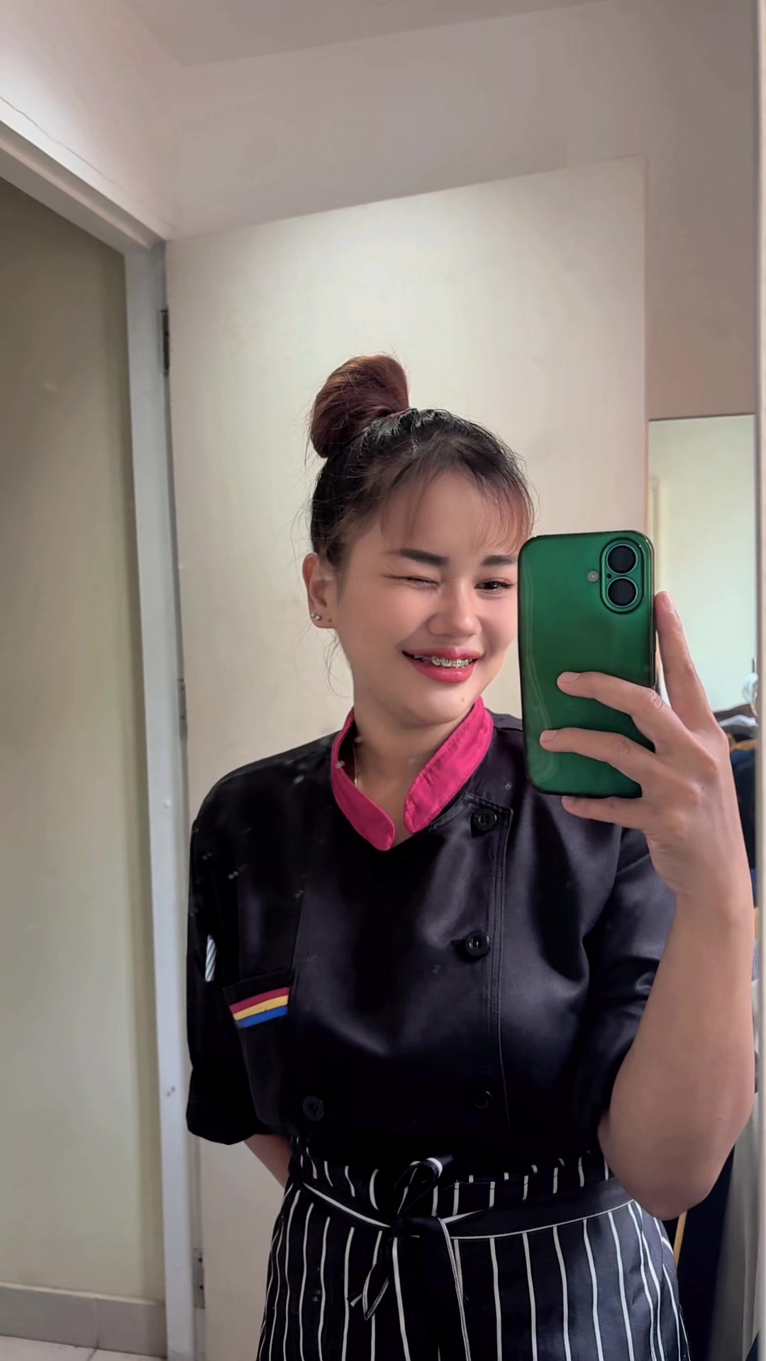 @โลลล' ตี.
