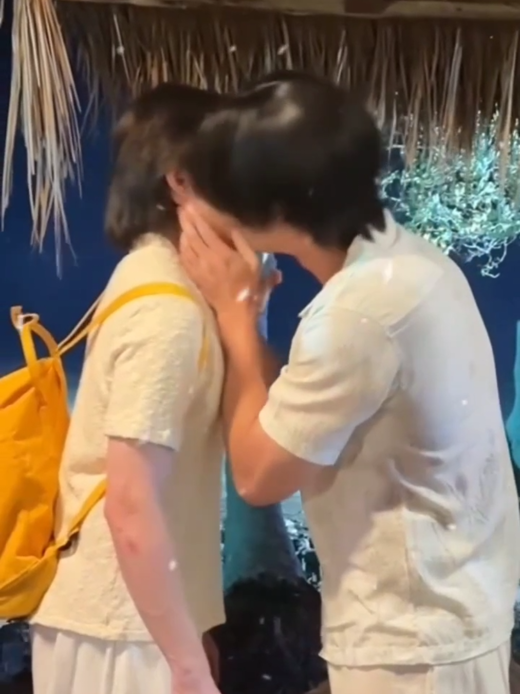 @Azzalea