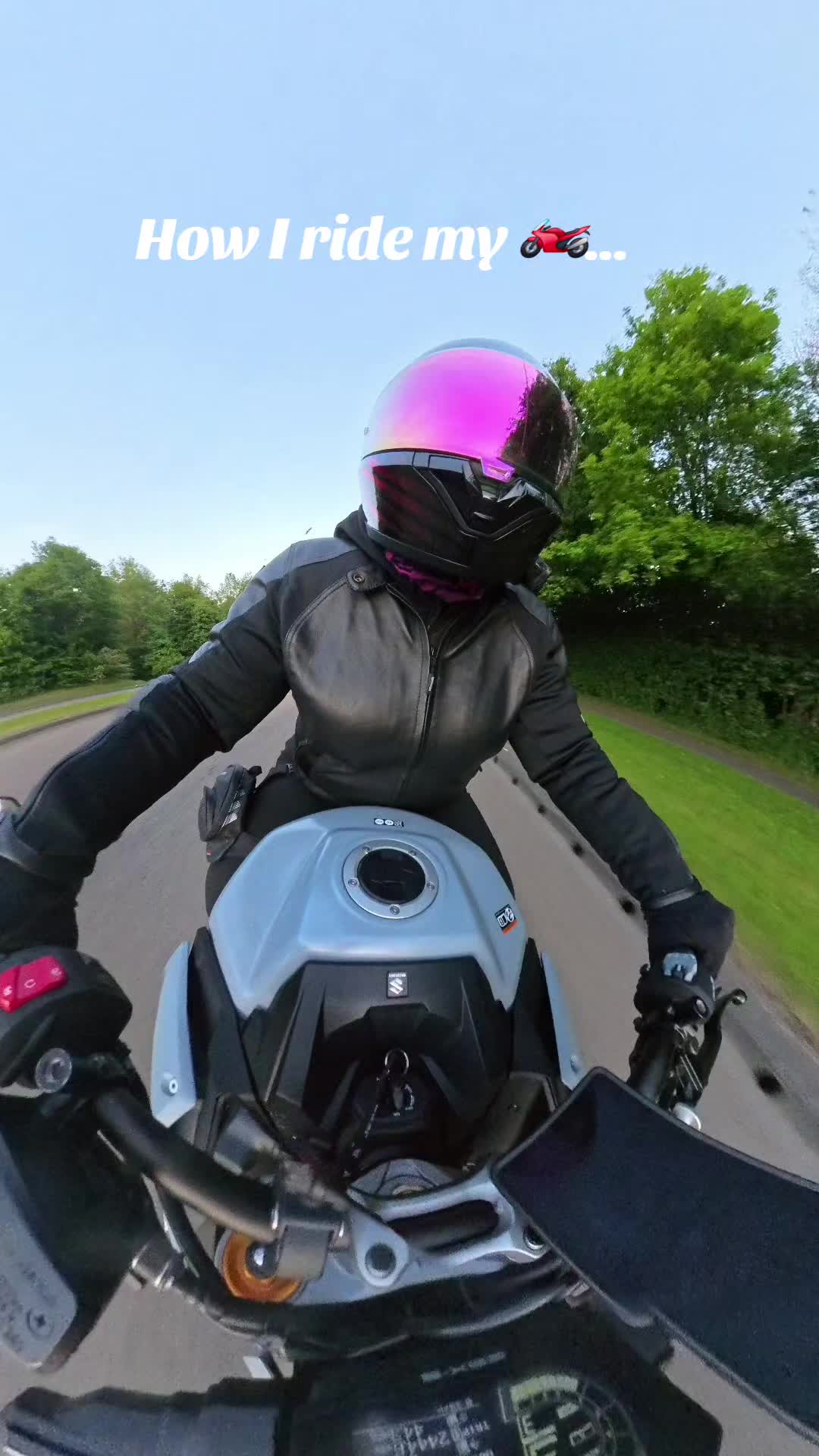 @Jess.thatbikergirl