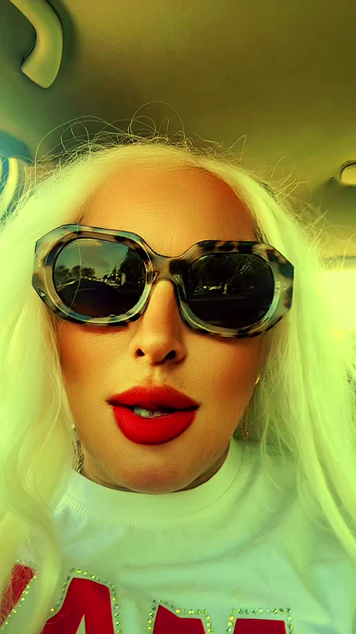 @Donatella fashion-mercedes