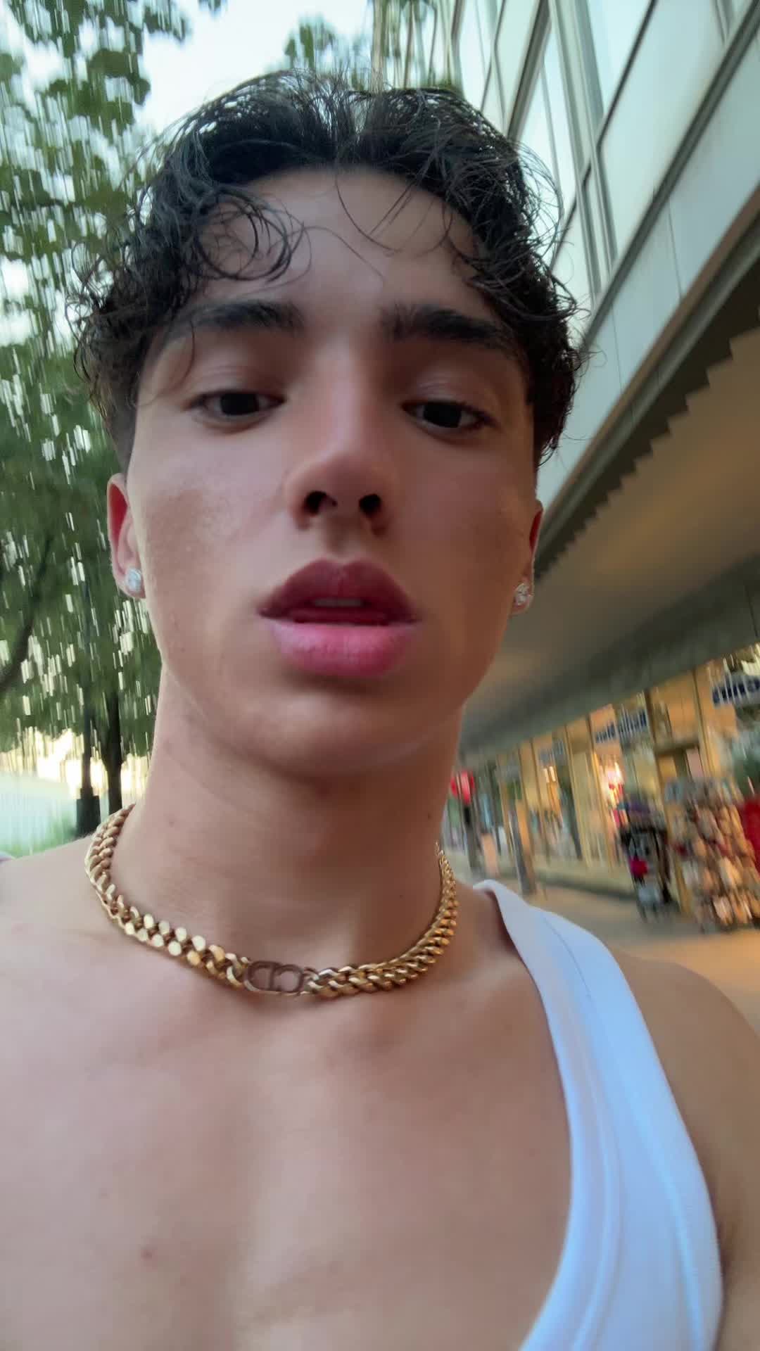 @riri