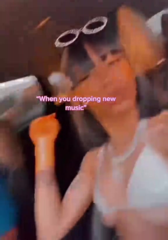 @ayyo_danii
