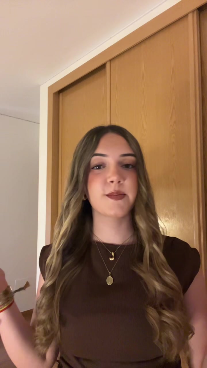 @𝒍𝒖𝒄𝒊𝒂