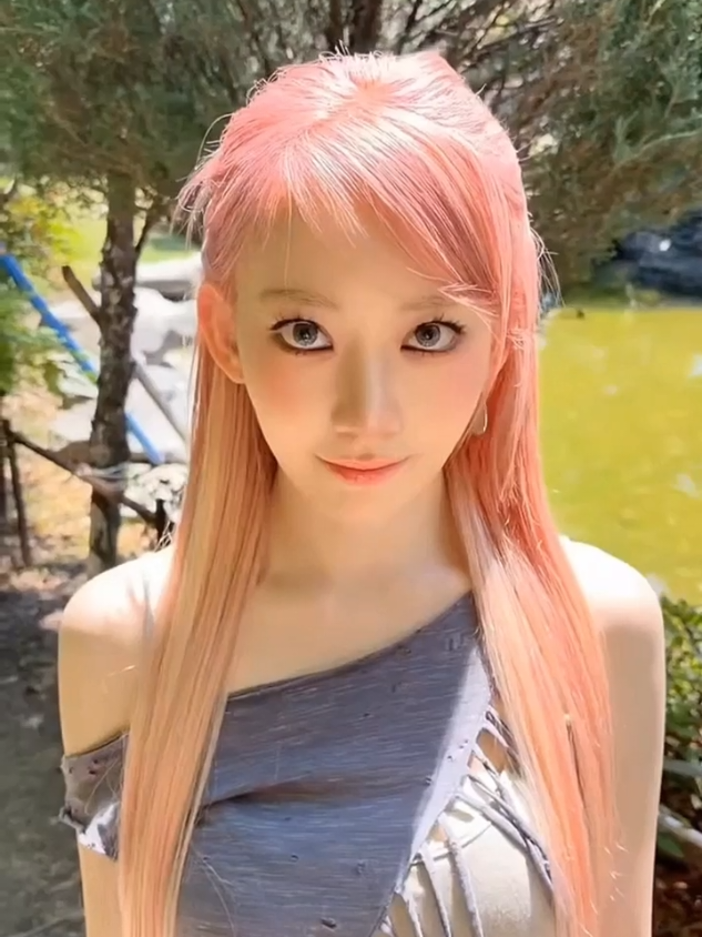 @* 。𝐄𝐥𝐥𝐚✧ * 。