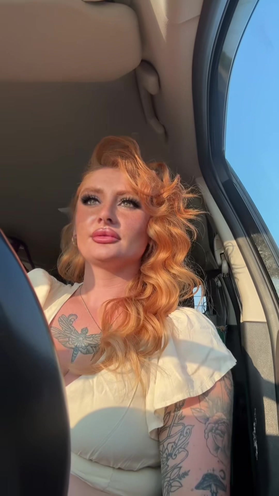 @🤦🏼&zwj;♀️