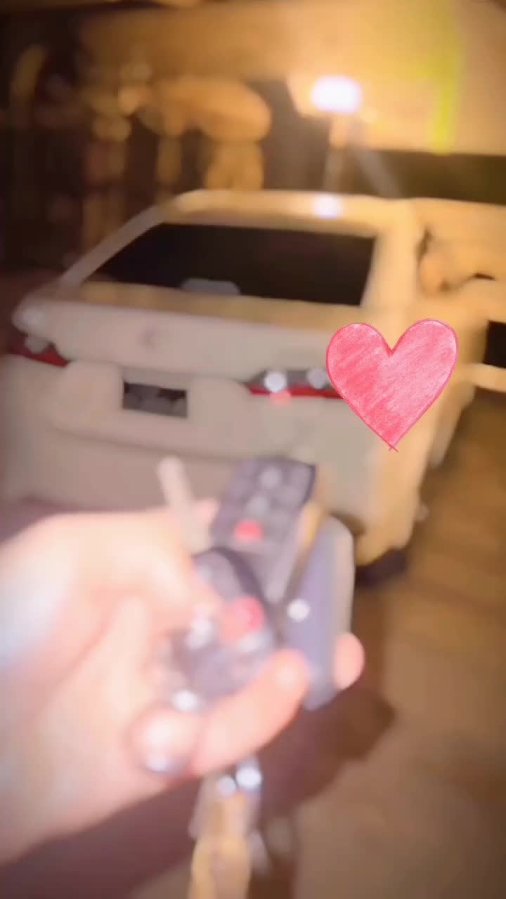 @🖤