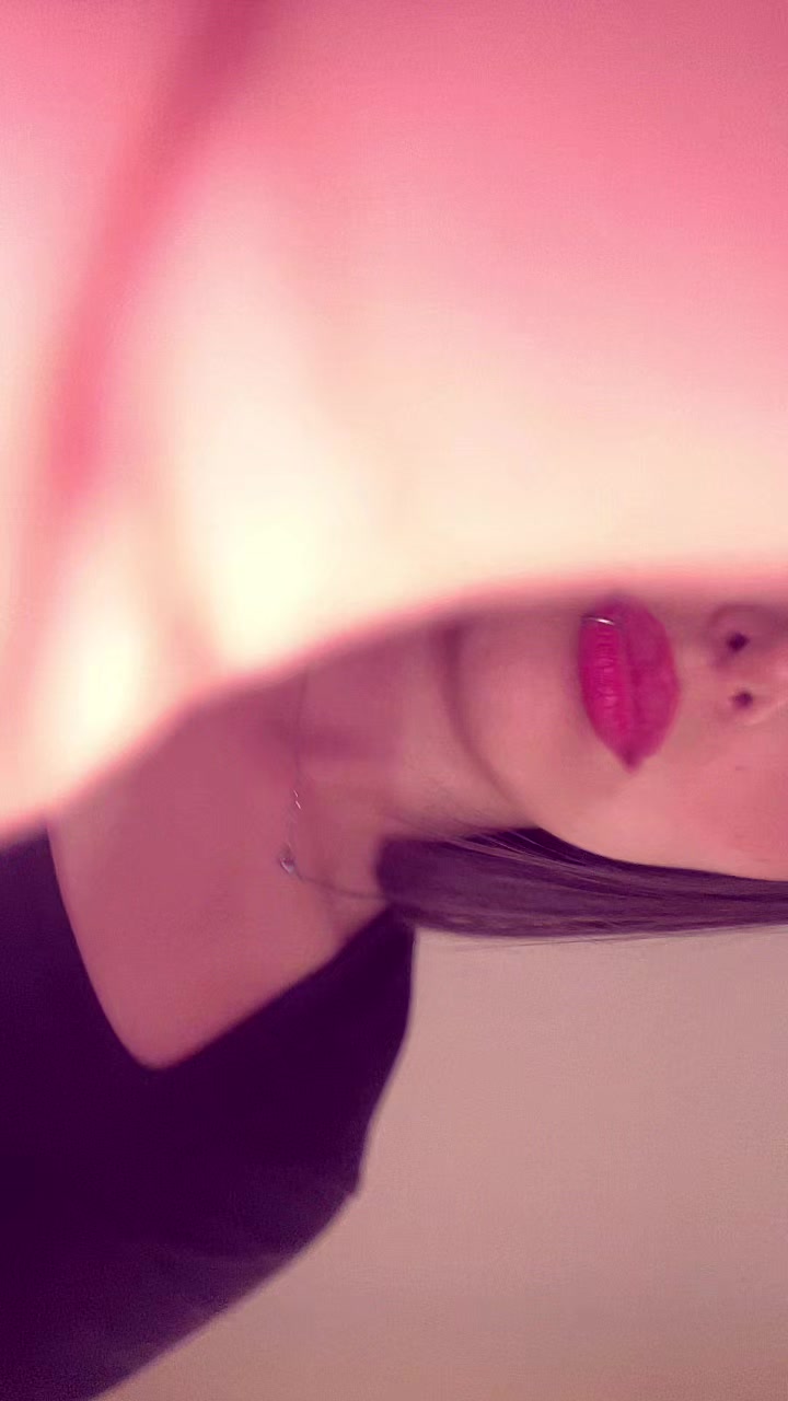 @Lunita ✨