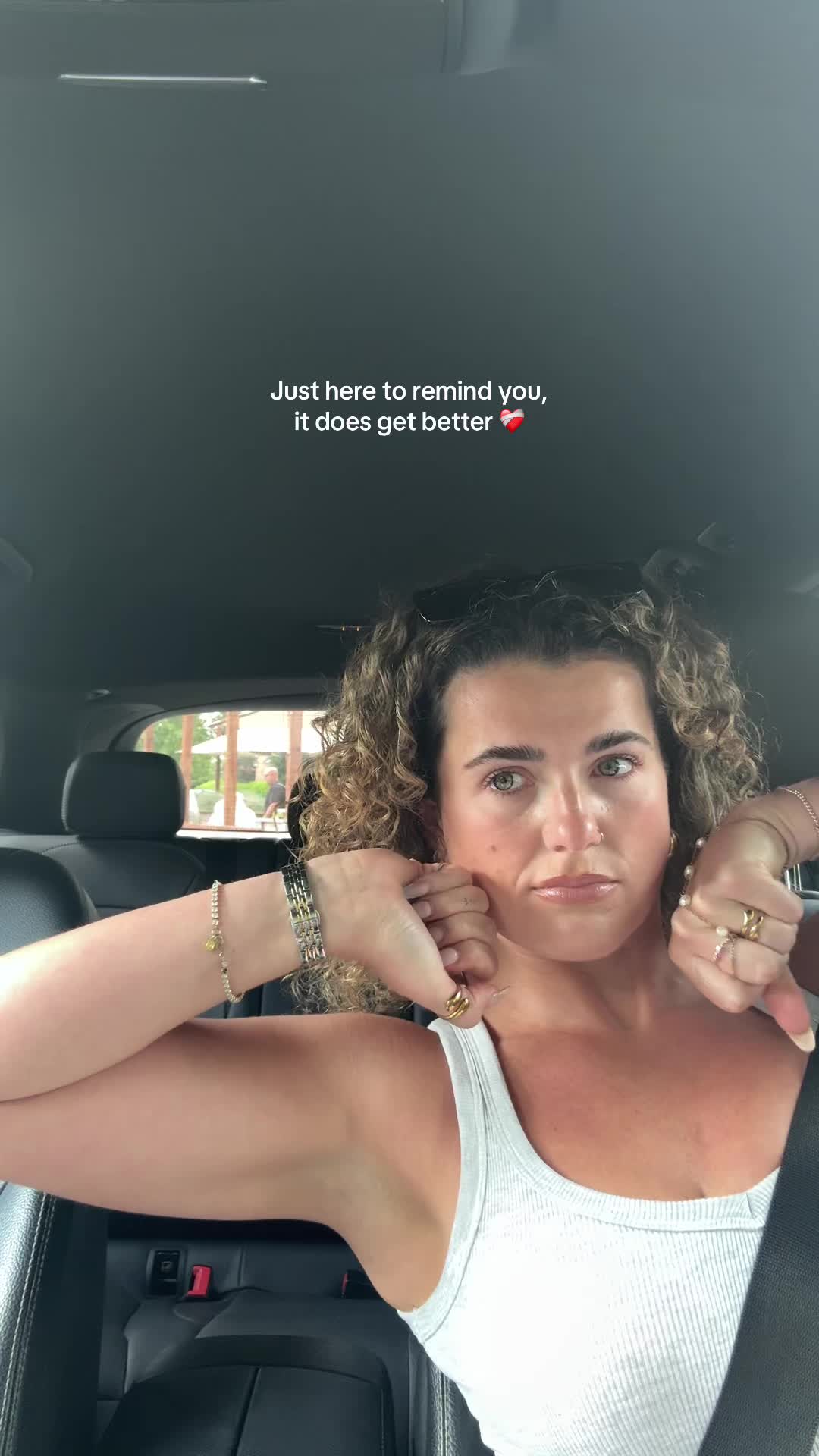 @elbuckles