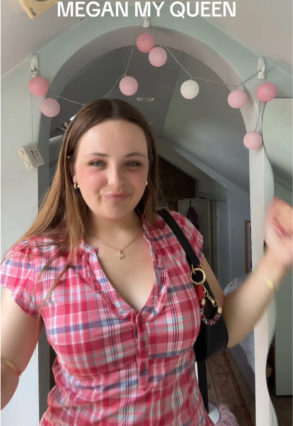 @lucy_goosey_xo