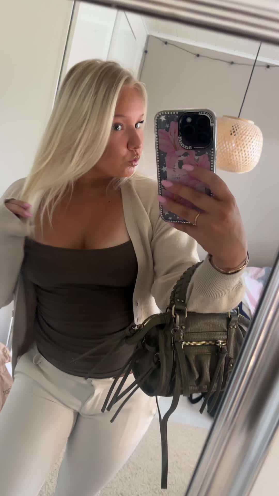 @𝓐𝓵𝓲𝓼𝓼𝓪 💋
