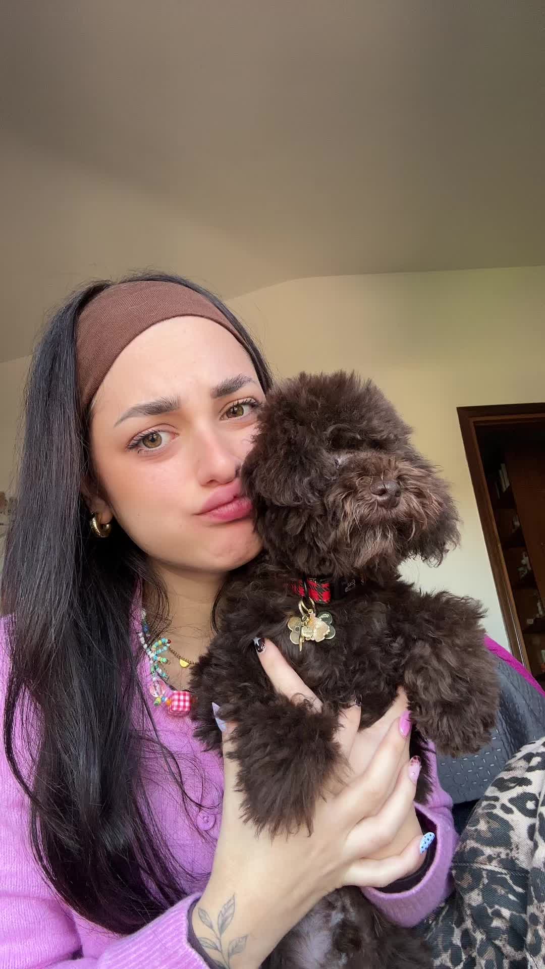 @saradeluca