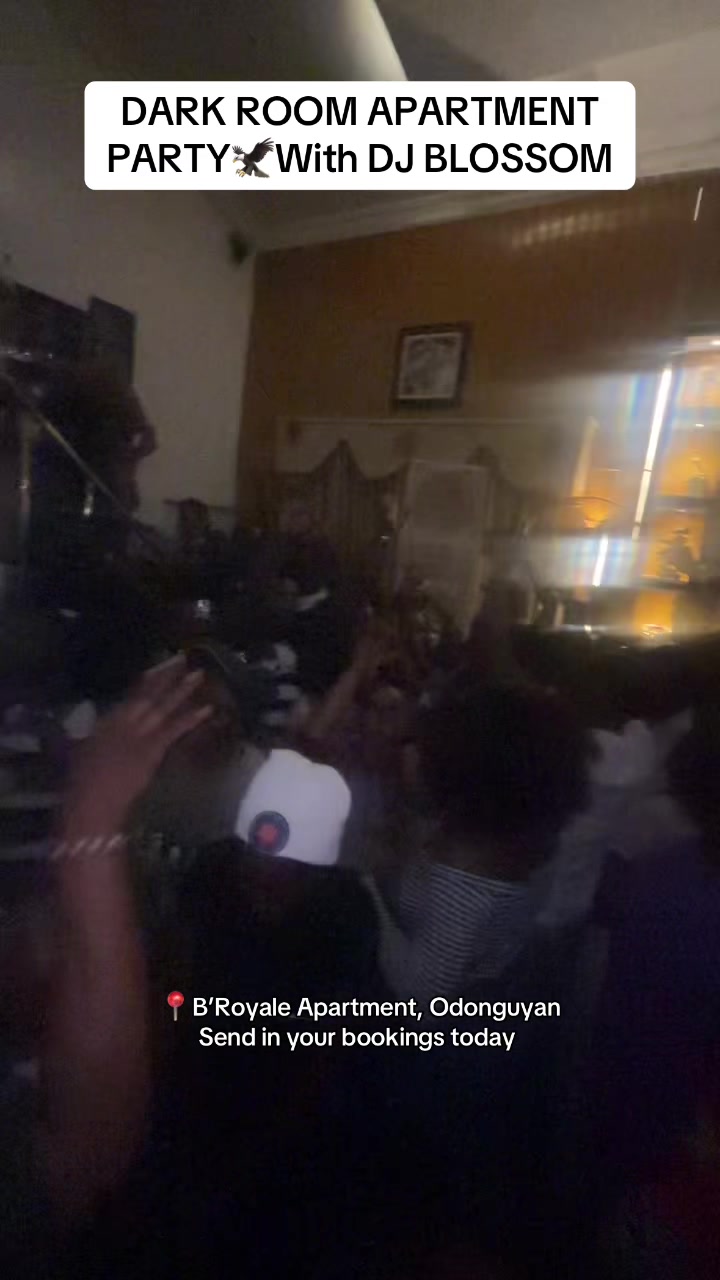 @DJ BLOSSOM <DJ IN MAPOLY/Ikd>
