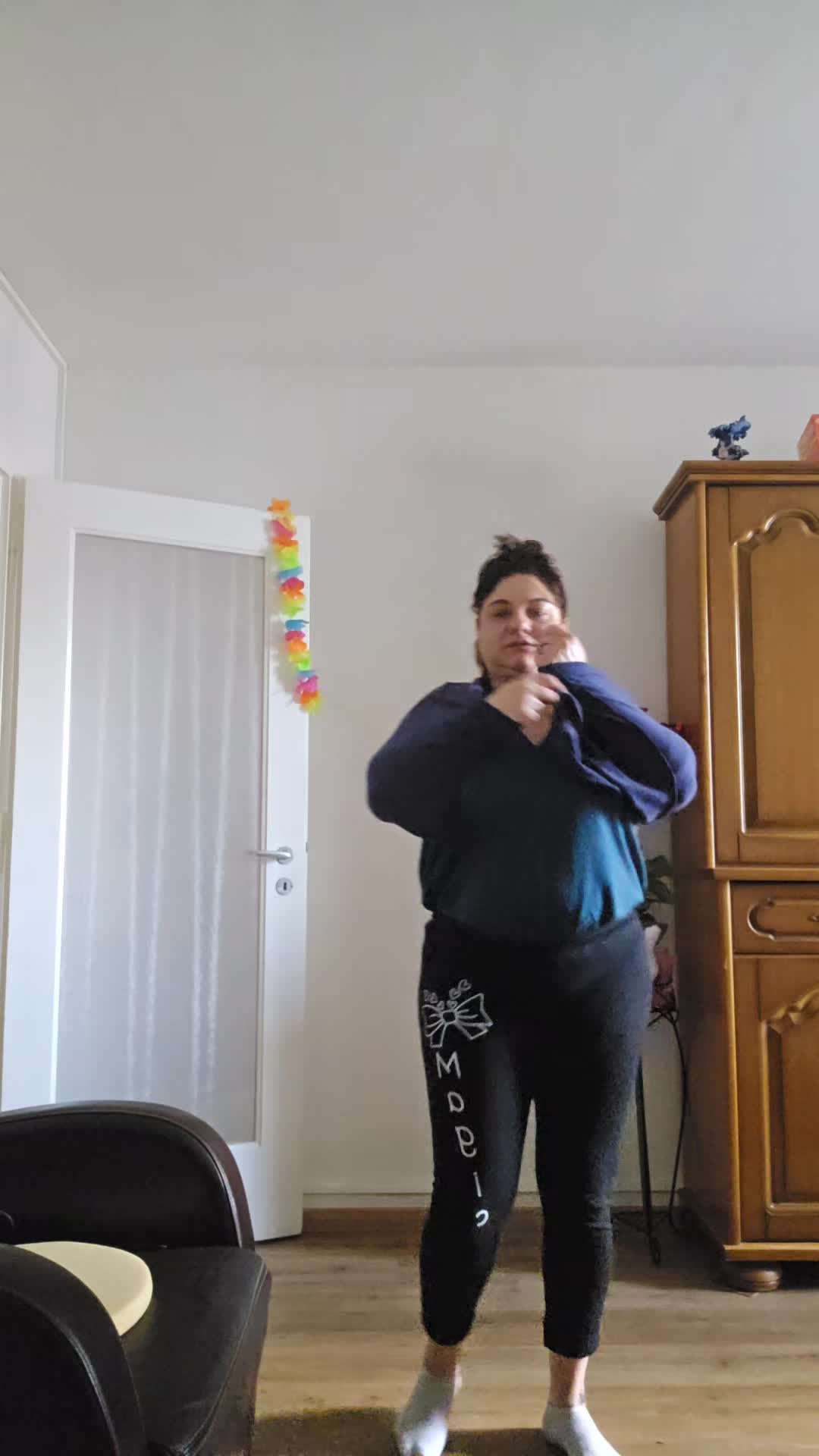 @Vera