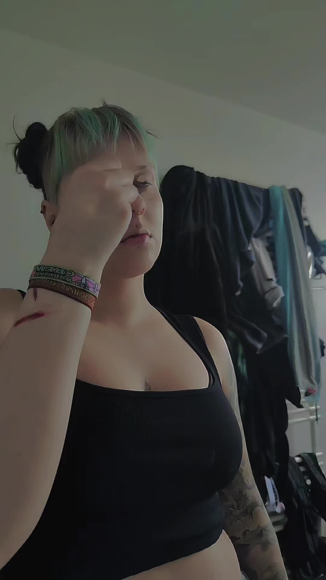 @JJ