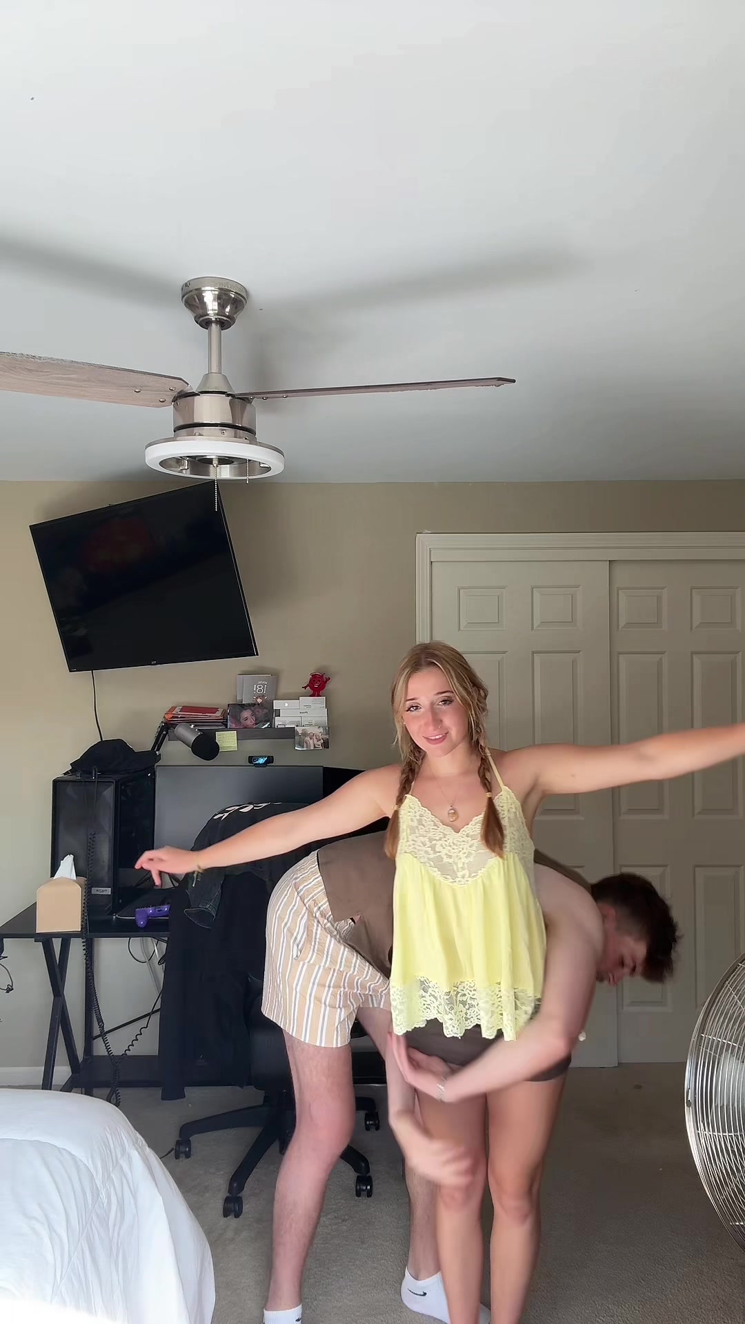 @tessaschmitz7