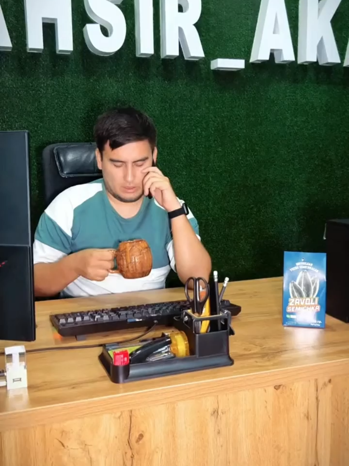 @TAHSIR_AKA_FAN