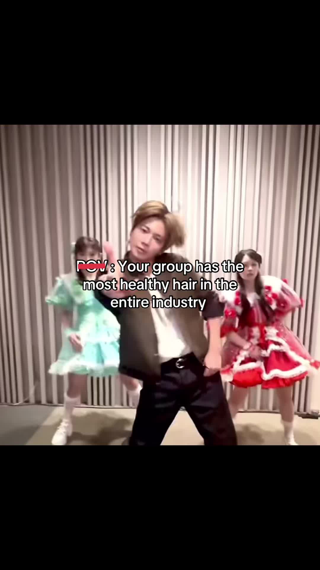 @Wen Junhui’s #1 earlobe sucker