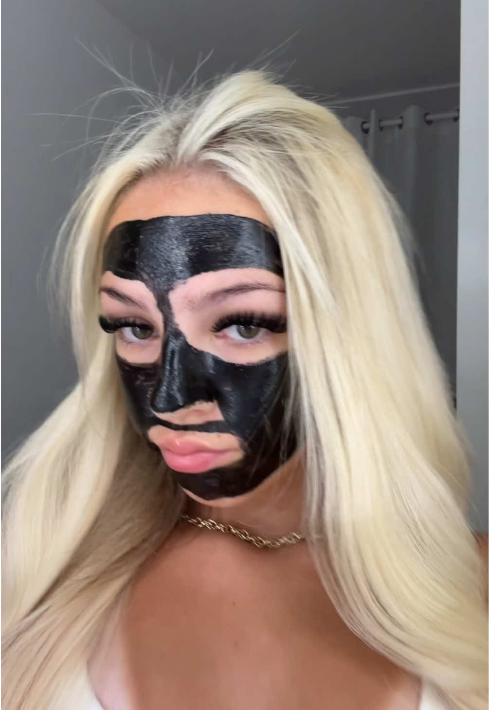@𝑔𝑟𝑎𝑐𝑒 𝑡𝑖𝑎