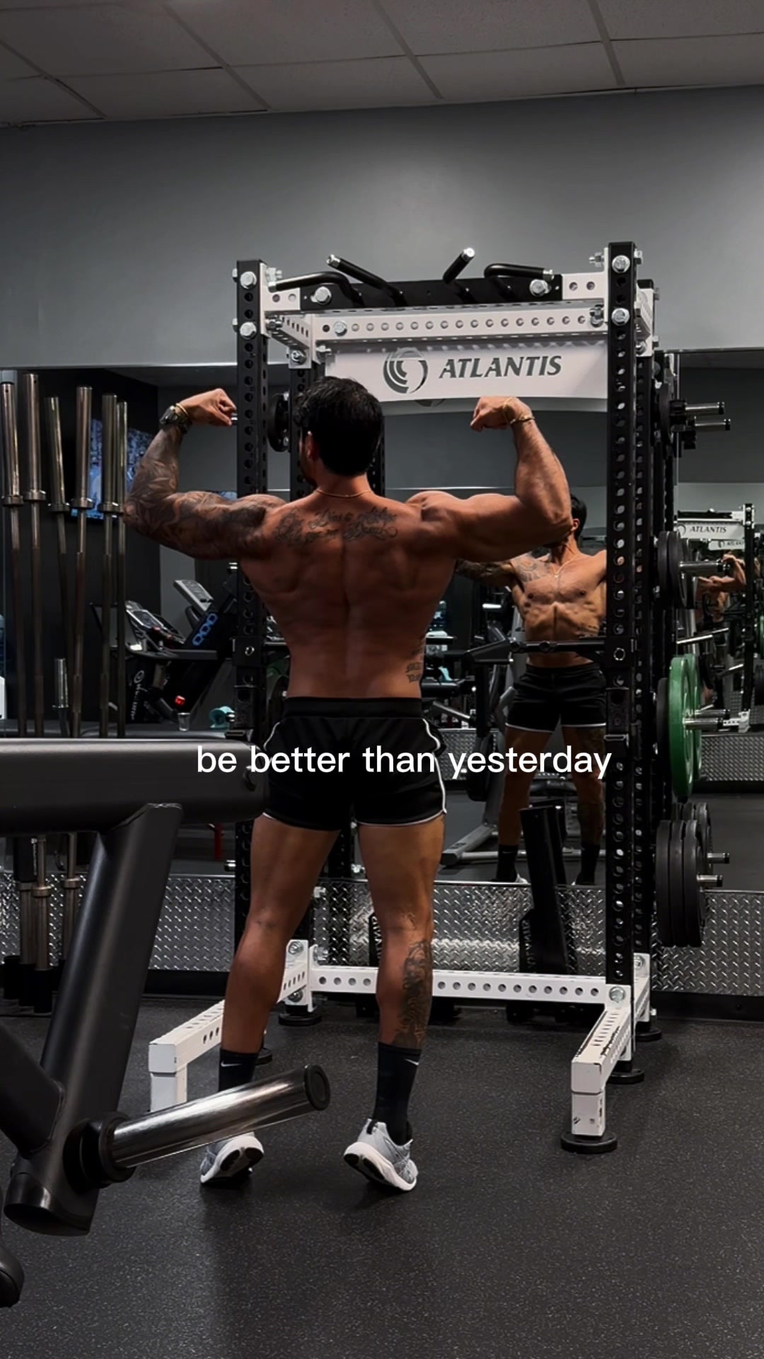 @JohnnyDiezFit