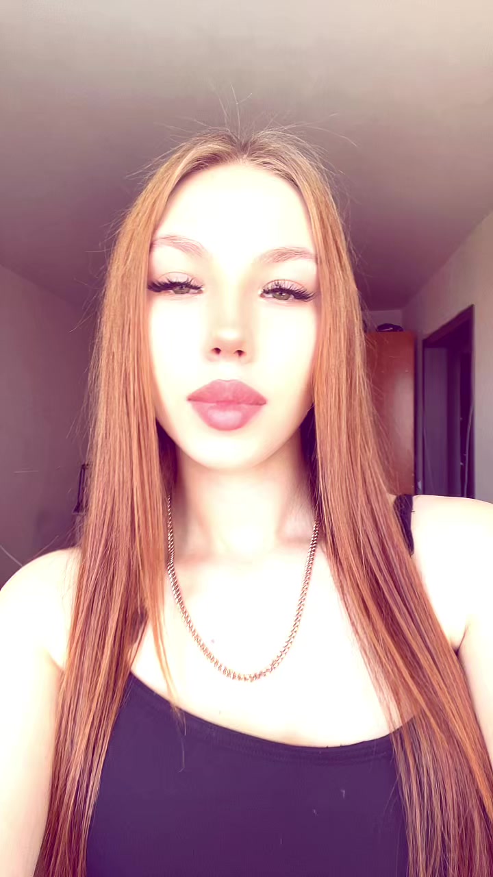 @Яна🎀