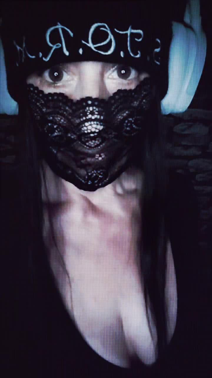 @·.·โ
๐.๐.๐
พ.๐.๐
ผ. โ
·.·