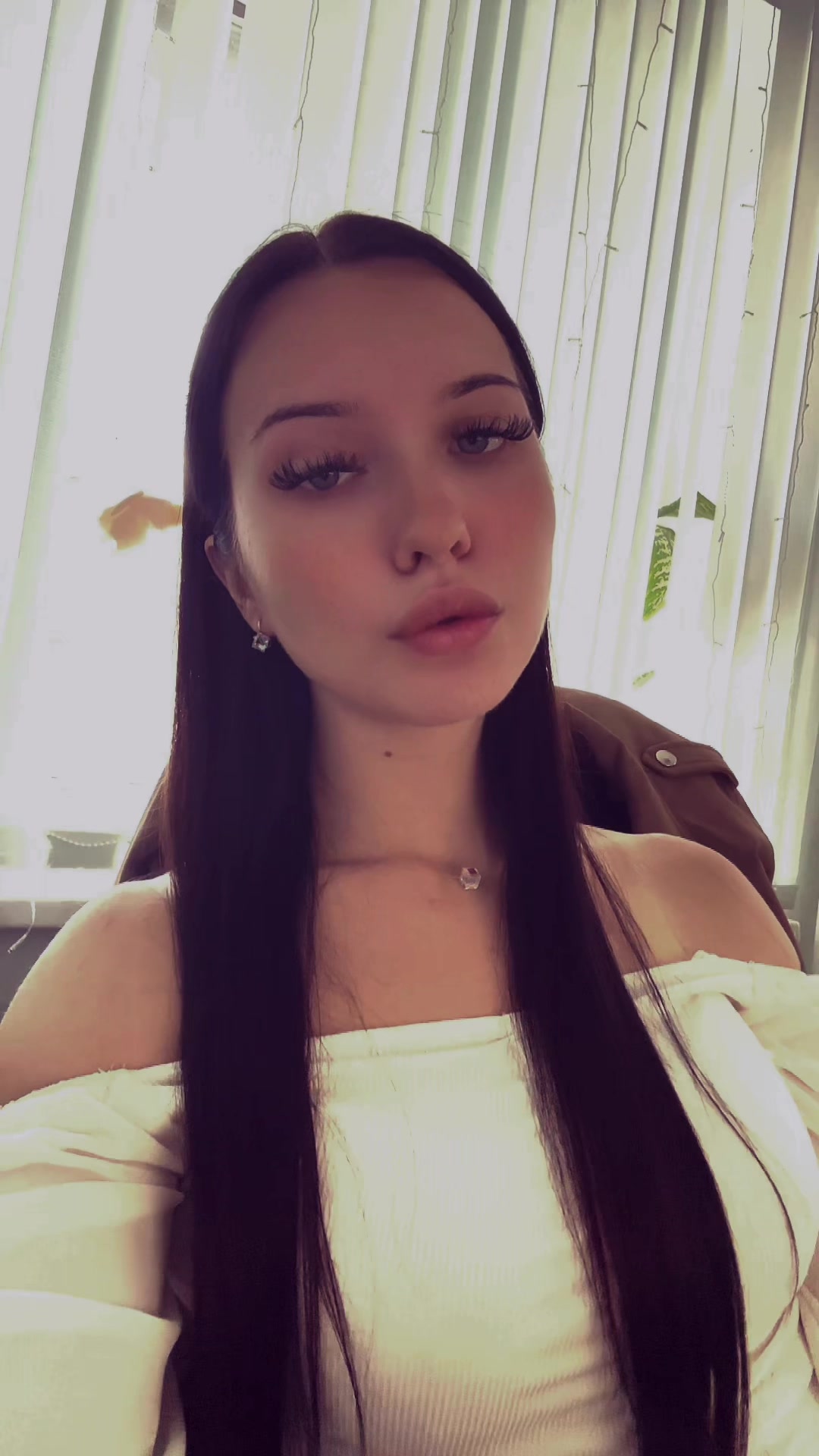 @Твоя бездна 💓