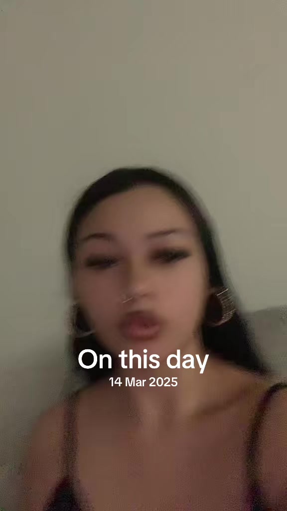 @Niki j
