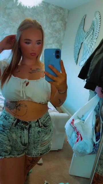 @️Lil❤️🍒
