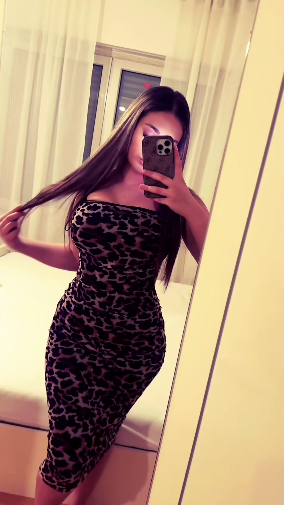 @𝐂𝐡𝐚𝐧𝐞𝐥𝐚🐆
