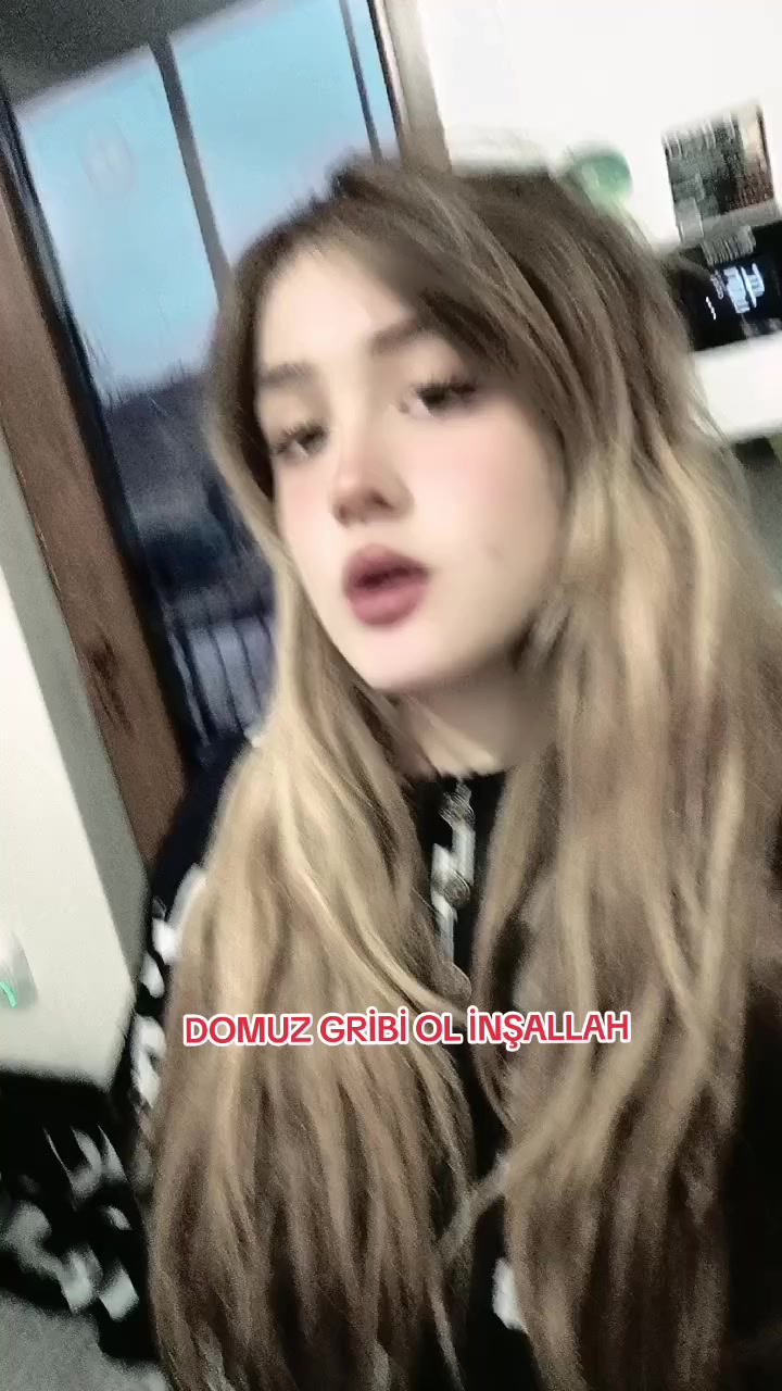 @&bull;Melissa&bull;