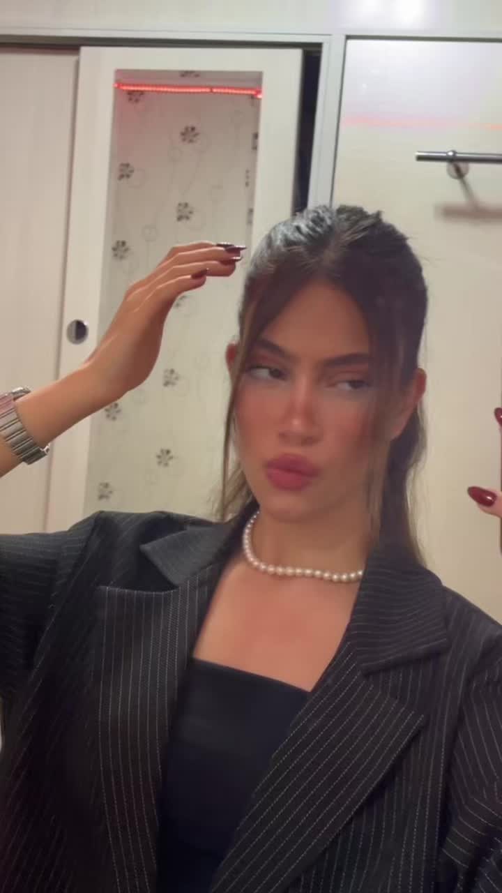 @Niliya