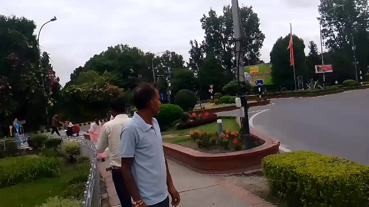 @hari narayan yadav098