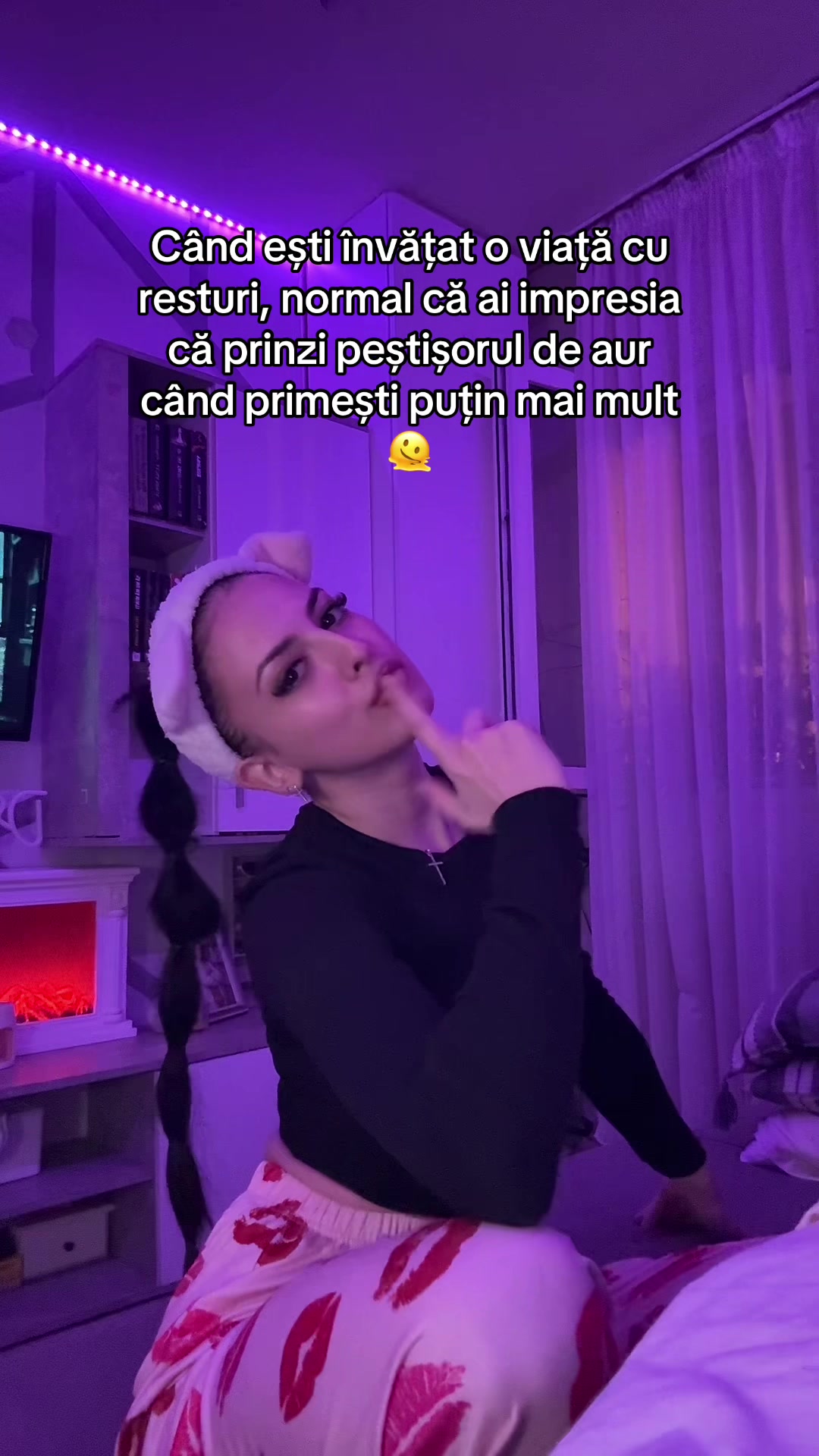 @&bull;𝐀𝐋𝐄𝐗𝐀𝐍𝐃𝐑𝐀 𝐕&bull;