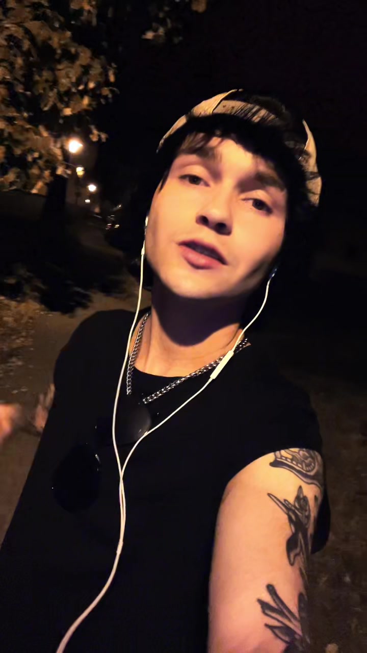 @Johnny