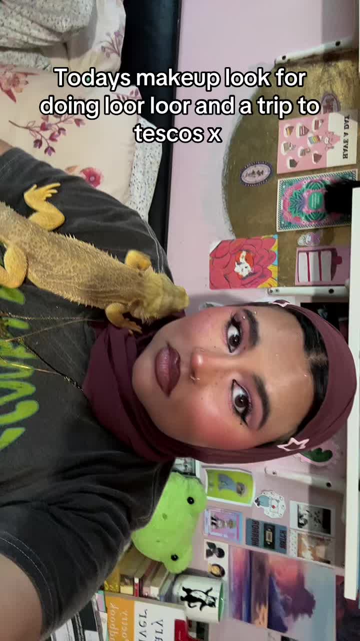 @aminahxarts🇵🇸🇵🇰